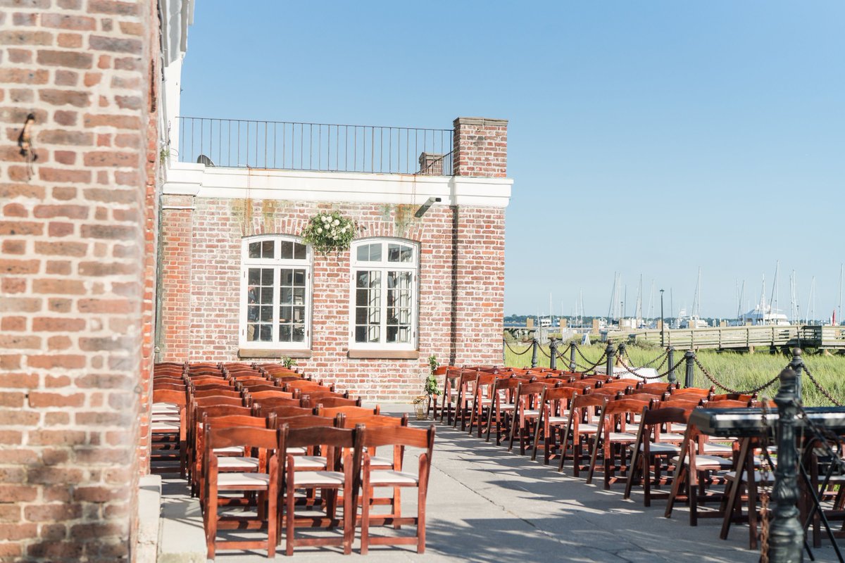 "I can't say enough good things about the Historic Rice Mill. It was the perfect spot for our wedding and we're so glad we chose it!" - Emily via <a href="/WeddingWire/">WeddingWire</a> #chsweddings #weddingwire 
📆 : Eve Grey
🛋️ : <a href="/Event_Haus/">EventHaus</a> 
🌻 : Pretty Petals of Charleston
📸 : Kate Dye Photography