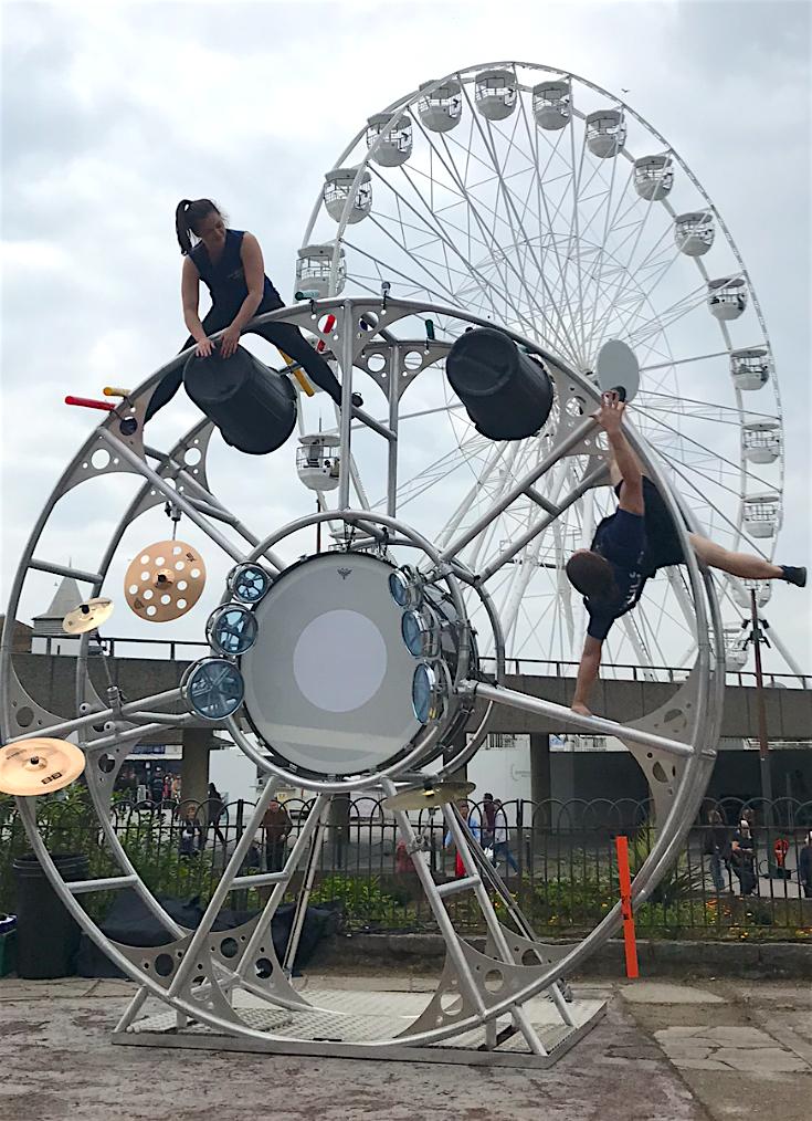 PULSE! from Joss Arnott Dance is in Cornwall this week!
St Austell tomorrow at <a href="/whiteriverplace/">White River Place</a> 12.30 and 2pm 
Wednesday, Jubilee Pool 2 &amp; 6pm
Thursday, Bodmin 12 noon &amp; 2pm
Details at the link
dancerepublic2.com/salt-2019-fest…