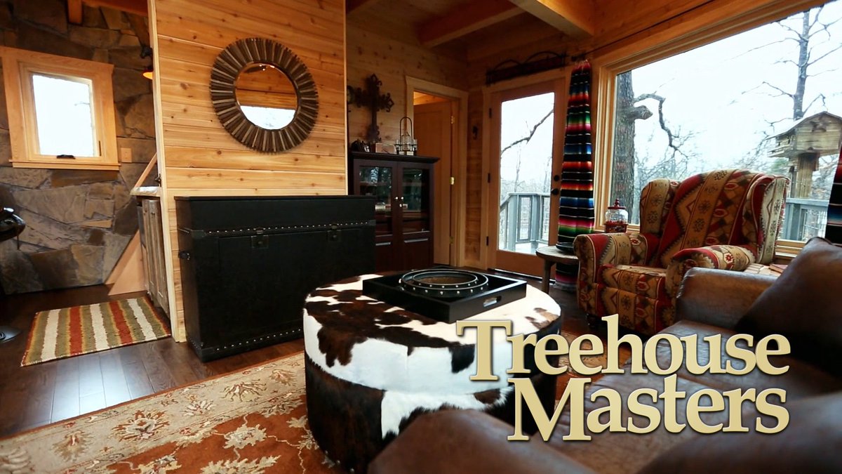 discoveryfamily's tweet image. The Texas man cave is done, and it’s totally awesome! Watch it come together tonight at 7PM ET on #TreehouseMasters.