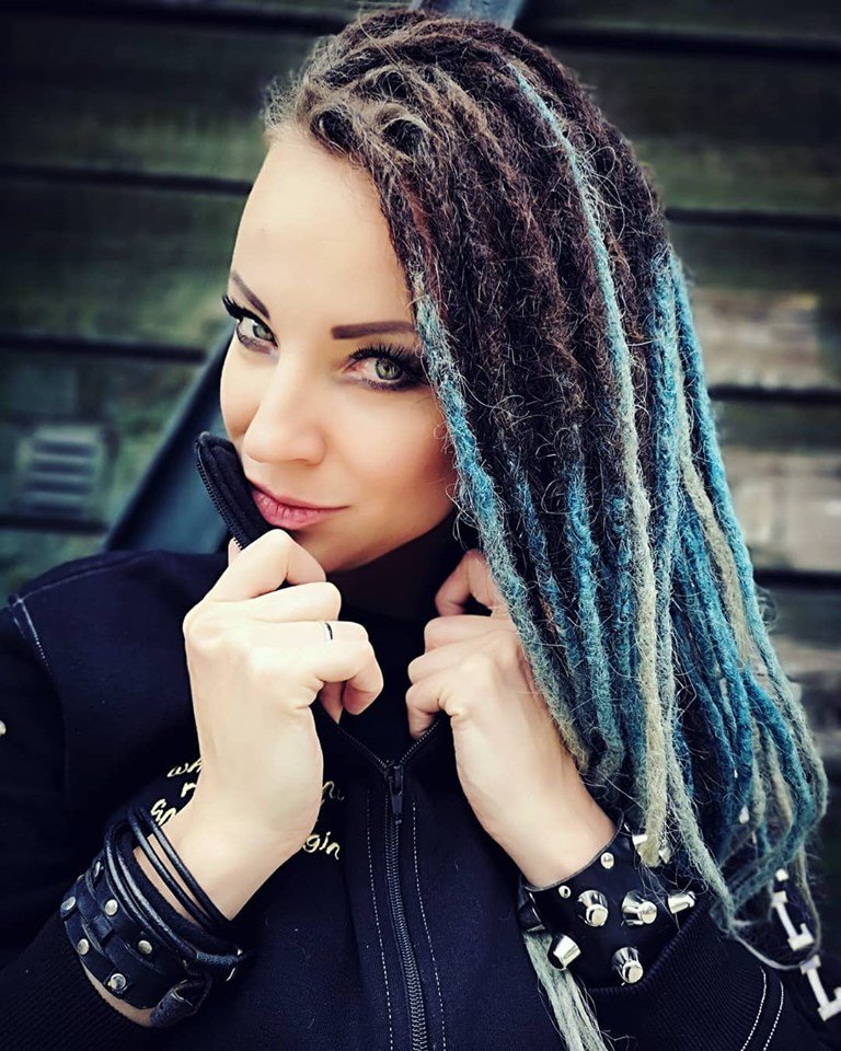 Nächste Woche sehen wir uns am Freitag beim Bikertreffen in Limberg und am Samstag beim M'ERA LUNA! 🤘🤘🤘