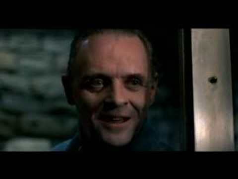 Ганнибал лектор хопкинс. Ганнибал лектер энтони хопкинс молчание ягнят 1990. Энтони хопкинс ганнибал улыбка. Улыбка ганнибала. Мадс миккельсен молчание ягнят.