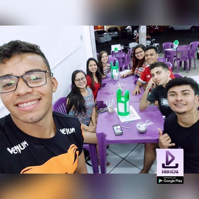 dirrochalanches's tweet photo. Turma do Bora Bora no Dirrocha Açaí. // Vem pro Dirrocha ou peça pelo APP https://t.co/7NTf3Pj4cR https://t.co/sA1BvNPBxz