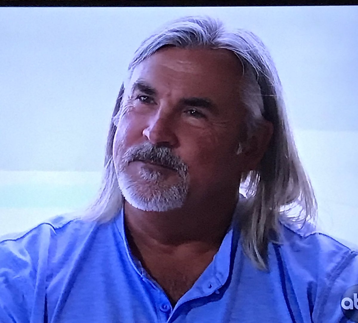paytongirl44's tweet image. Find someone who looks at you the way Hannah’s Dad looks at Tyler C #TheBacheloretteFinale #TheBachelorette