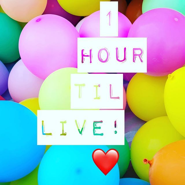 bethduffdesigns's tweet photo. Go live with me in 1 hr!! Check us out on @thesnarkystamper Facebook page for coloring techniques and the newest @therabbitholedesignsllc release!! Who is gonna be there?? https://t.co/ssIbWtSEpb https://t.co/uA7mSeXgPM