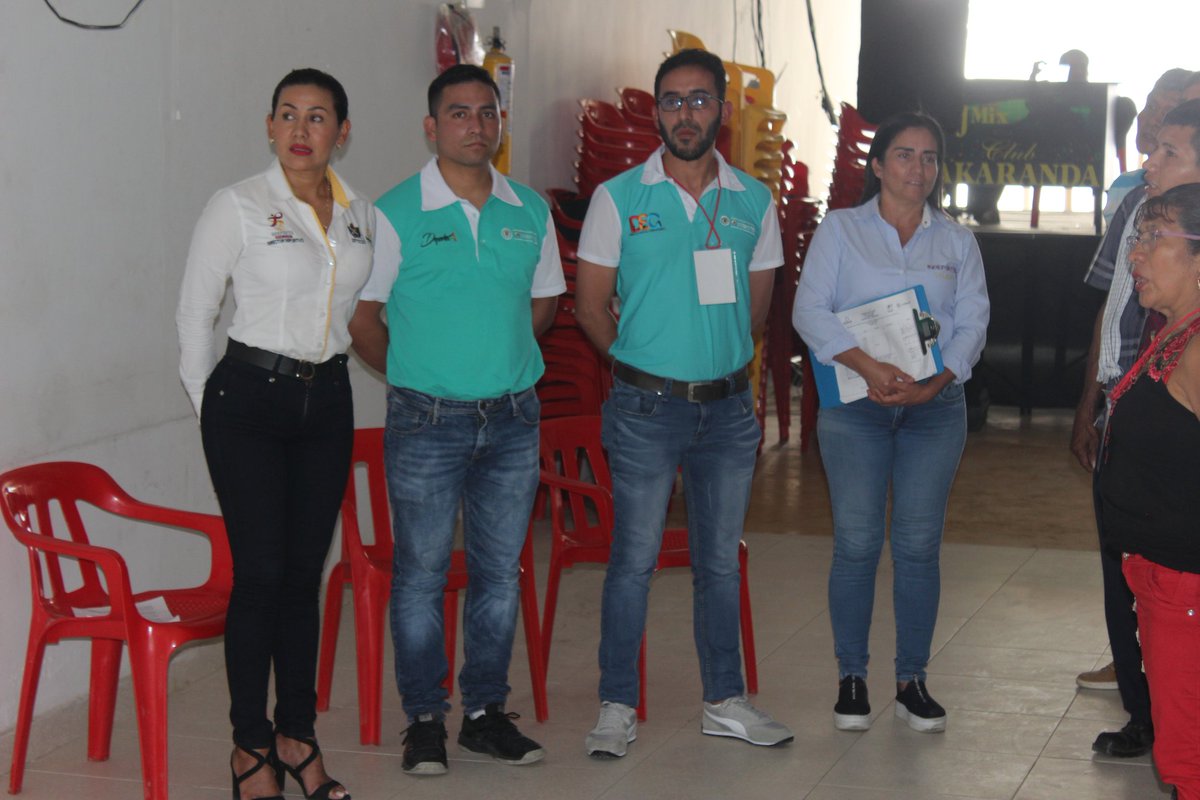 IndeportesTol's tweet image. Nos reunimos en #Coyaima con representantes del programa Deporte Social Comunitario de @Coldeportes y 5 asociaciones indígenas, para socializar los lineamientos de política pública para la recuperación, fortalecimiento y fomento de las prácticas ancestrales apropiadas del deporte