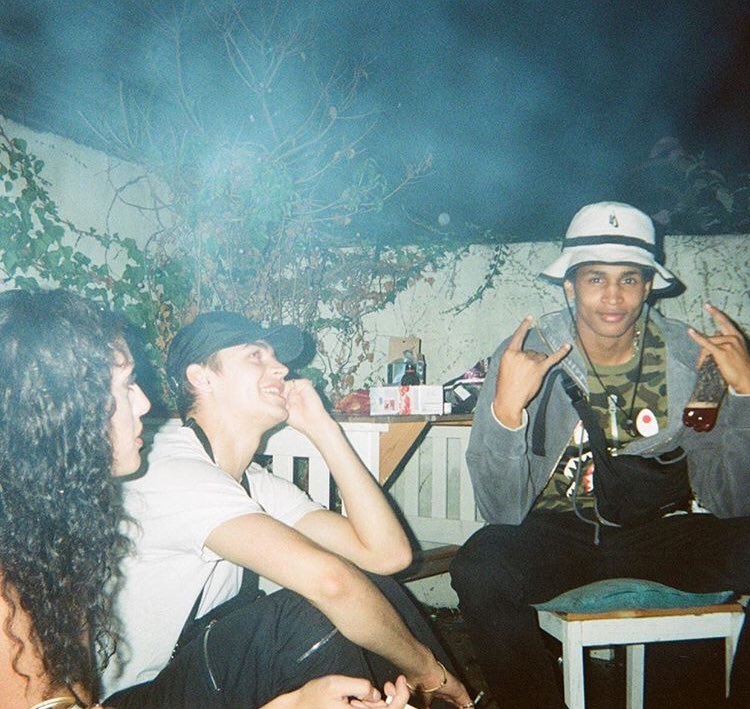 alluringafter's tweet photo. Holyyyyyy #HeroFiennesTiffin #AlexSappa https://t.co/kcFIjW2iup