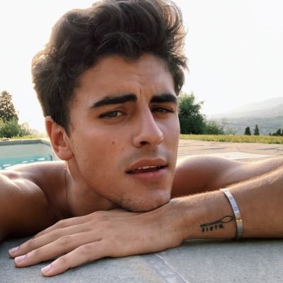 on my bullshit #NewProfilePic