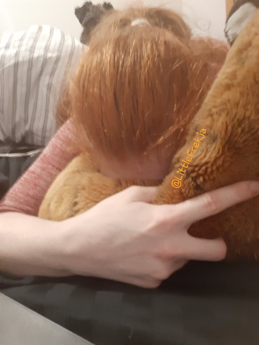LittleFrekja's tweet photo. Don't mind me, I'm just tearing up from the pain of having a stupid bladder infection!
#BabyGirl #Incontinence #UTI #UTIProblems #StupidInfection https://t.co/ul1SytPLTJ