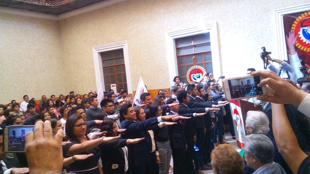 TOMAN PROTESTA LOS INTEGRANTES DE LA FOOJ DE LA CTM PUEBLA visionmetropoli.com/toman-protesta…