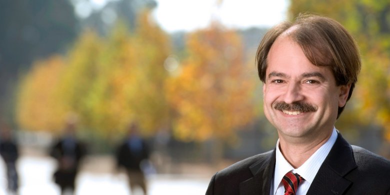 Well_For_Life's tweet image. ✨Meet the WELL For Life Investigators! (Part 1)✨

This is our Principal Investigator, Dr. Ioannidis! 

Read his biography on our website, ow.ly/wHMz50uXU0z !

#WELLForLife #wellbeing #health #stanford