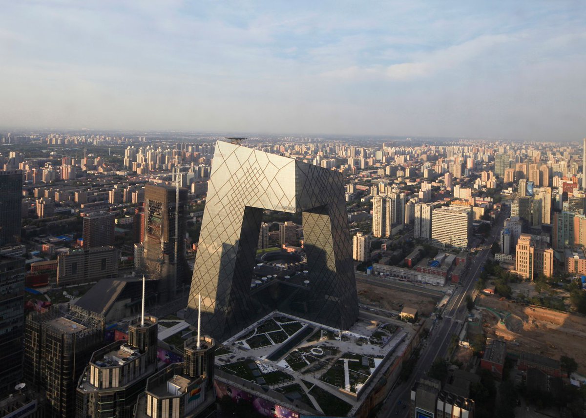 tleedesign's tweet image. Interesting perspective: West must lose &quot;sense of superiority&quot; towards China, Russia and Middle East, says Rem Koolhaas buff.ly/2yqeS28 #MoralArchitecture #EthicalArchitecture