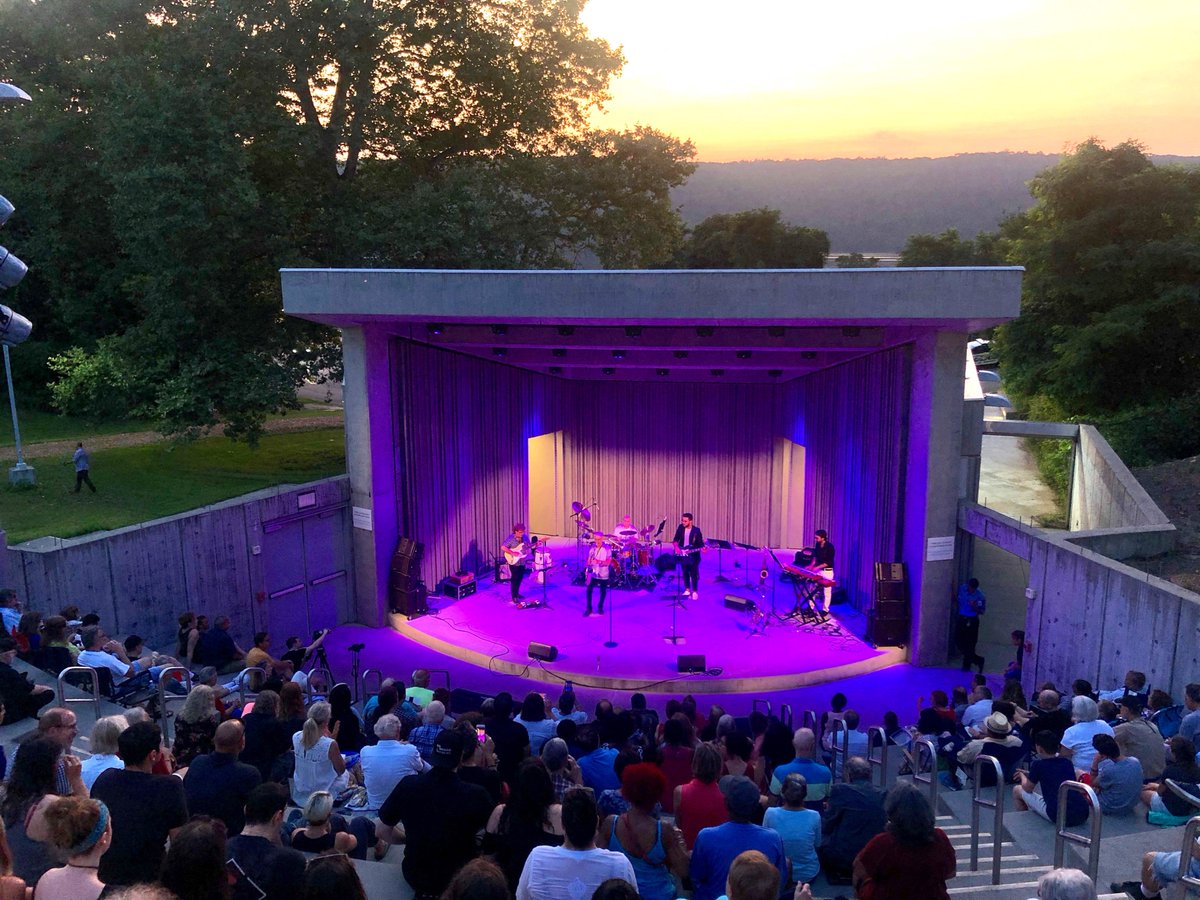 HudsonRivMuseum's tweet photo. Thanks to #CharlieLagond and his band, and master magician #BenjaminLevy for their amazing performances this past weekend at #HRMAmphitheater. What a great turn out! Check out next weekend's lineup at https://t.co/im9e37GeYG
#HRM100 #HRMMusic https://t.co/ALVElBMvfa
