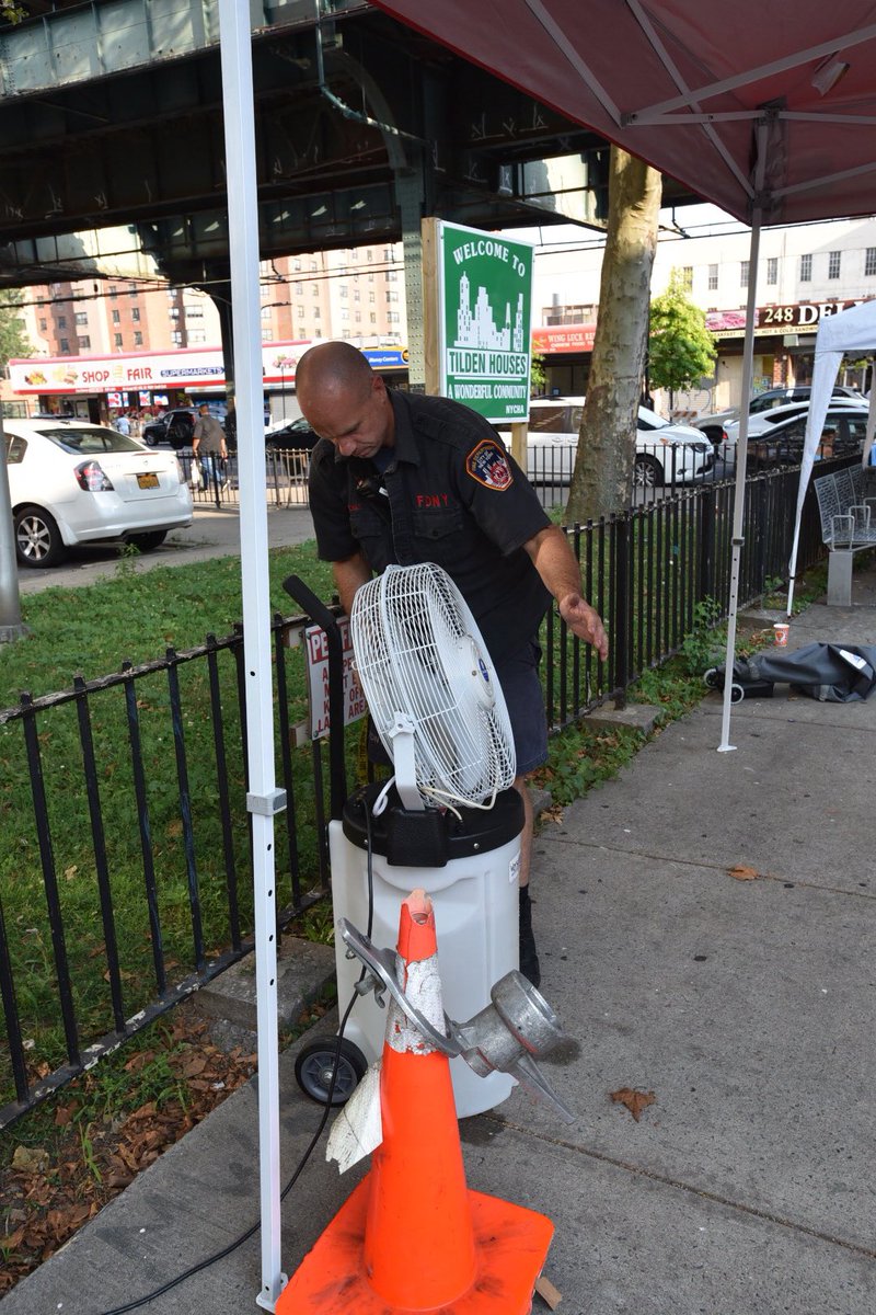 FDNY's tweet photo. #FDNY #Engine231 #Ladder120 #Battalion44 are helping participants of the Brownsville Rapid Response Coalition 5k March #BeatTheHeat. See #FDNYSmart tips for staying cool this summer, including info on requesting a spray cap for your community, by visiting https://t.co/NpwdRdDfdw https://t.co/3E7olkySdU