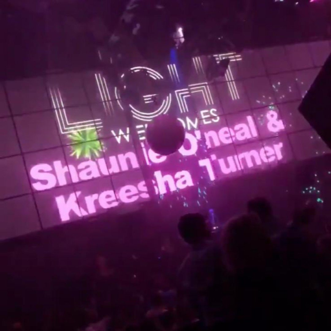 looptify's tweet photo. Highlights from @thelightvegas  last #Friday in #Vegas with
@ShaunieONeal  @KreeshaTurner 
#LasVegas #nightclub #djsnoopadelic #looptify https://t.co/dsamSiLo91