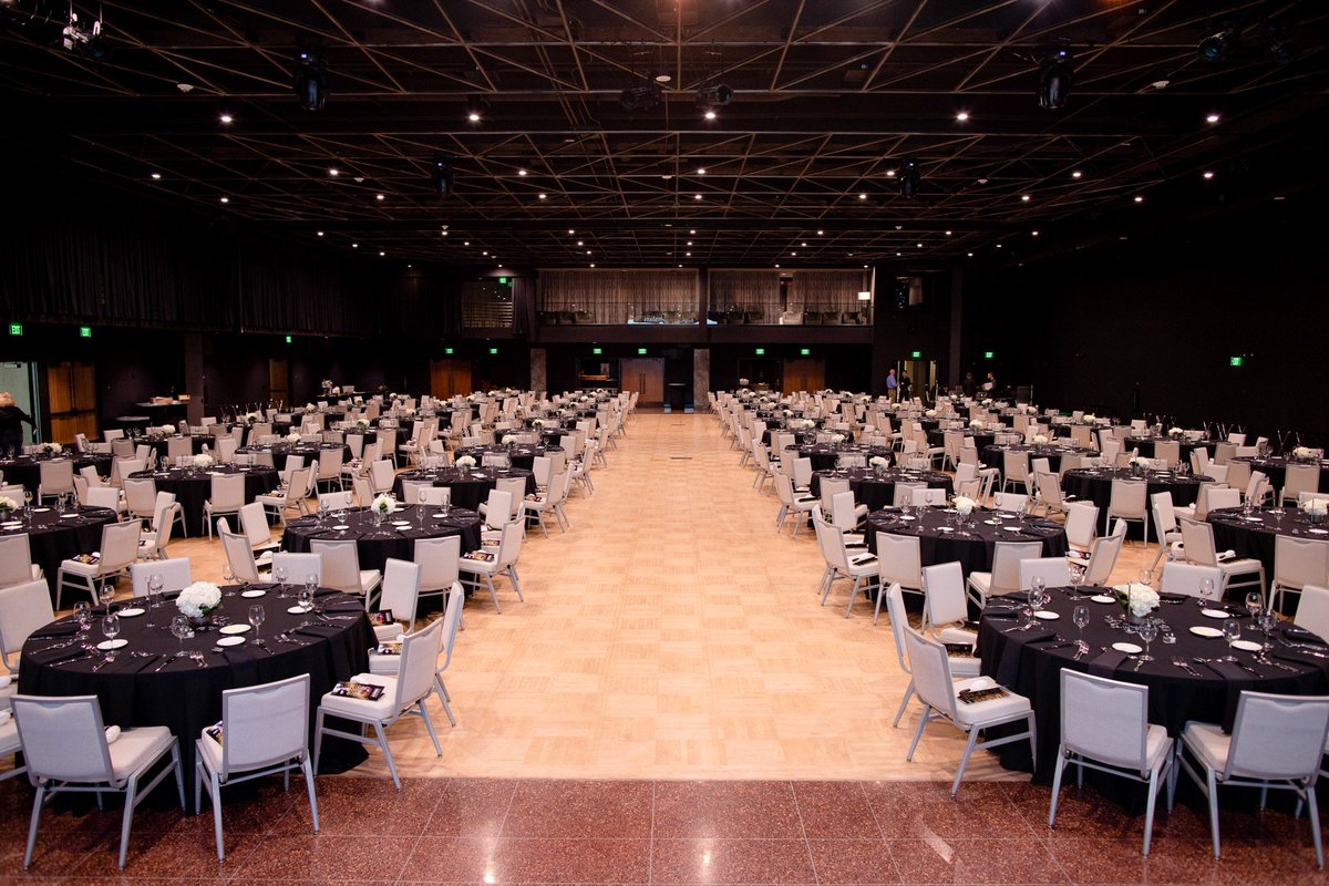 We love live music, but The #StatlerBallroom is great for parties, too! Imagine hosting a wedding or your next work event in the same ballroom where Frank Sinatra and The Jackson 5 performed... 

Learn more at thestatlerballroom.com/special-events