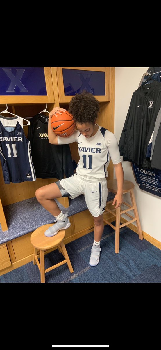 Shaulana3's tweet photo. Blessed to announce that I decided to further my academic and basketball career at Xavier University #Committed 💙
@MICROSSOVER @DetroitEdisonGB https://t.co/TptIWvKccP