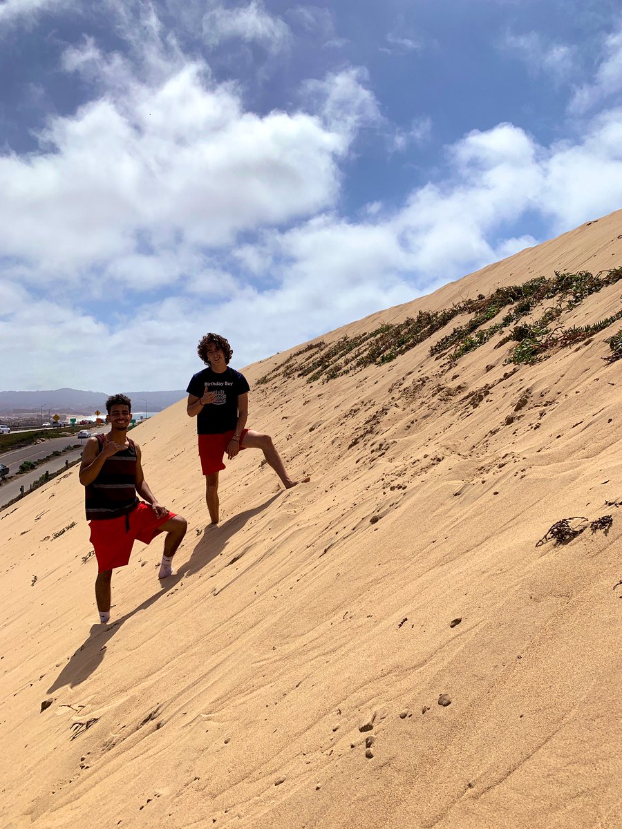 eelisco's tweet image. For Gilroy. #MarchForOurLives #GunReformNOW