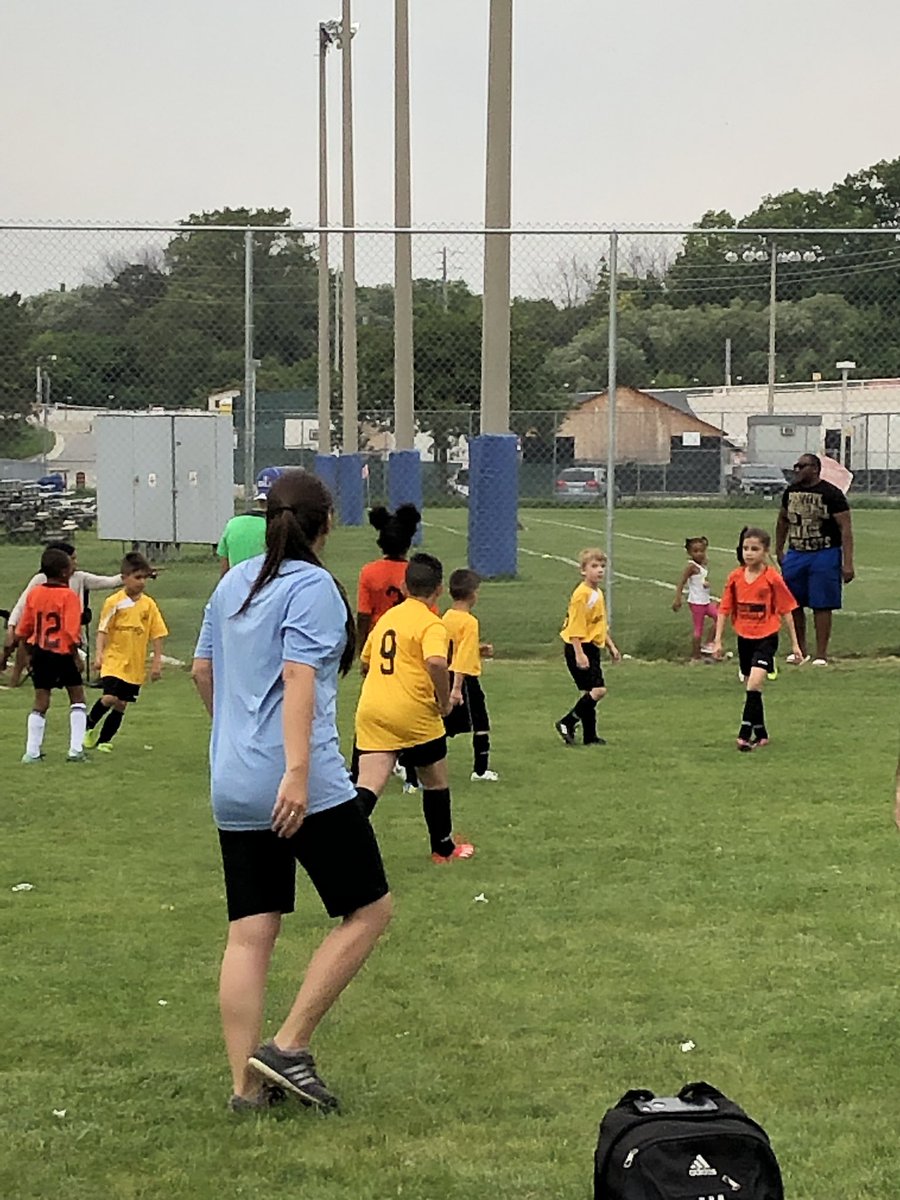 YorkJetsSC's tweet photo. Rain, Rain, Stay Away... House League playoffs start today! #YorkJetsSC #YJSC #TorontoSoccer https://t.co/lsTFKABUpd