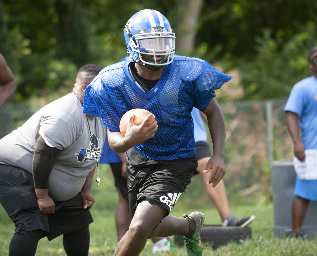 pHalfacre_STL's tweet photo. We hit the final week before the dreaded "dead period." Was fun at Riverview Gardens today
#WeAreSTLtoday #STLpreps
@RGSDNews @DWashington_4 https://t.co/q6LVuOU2ih