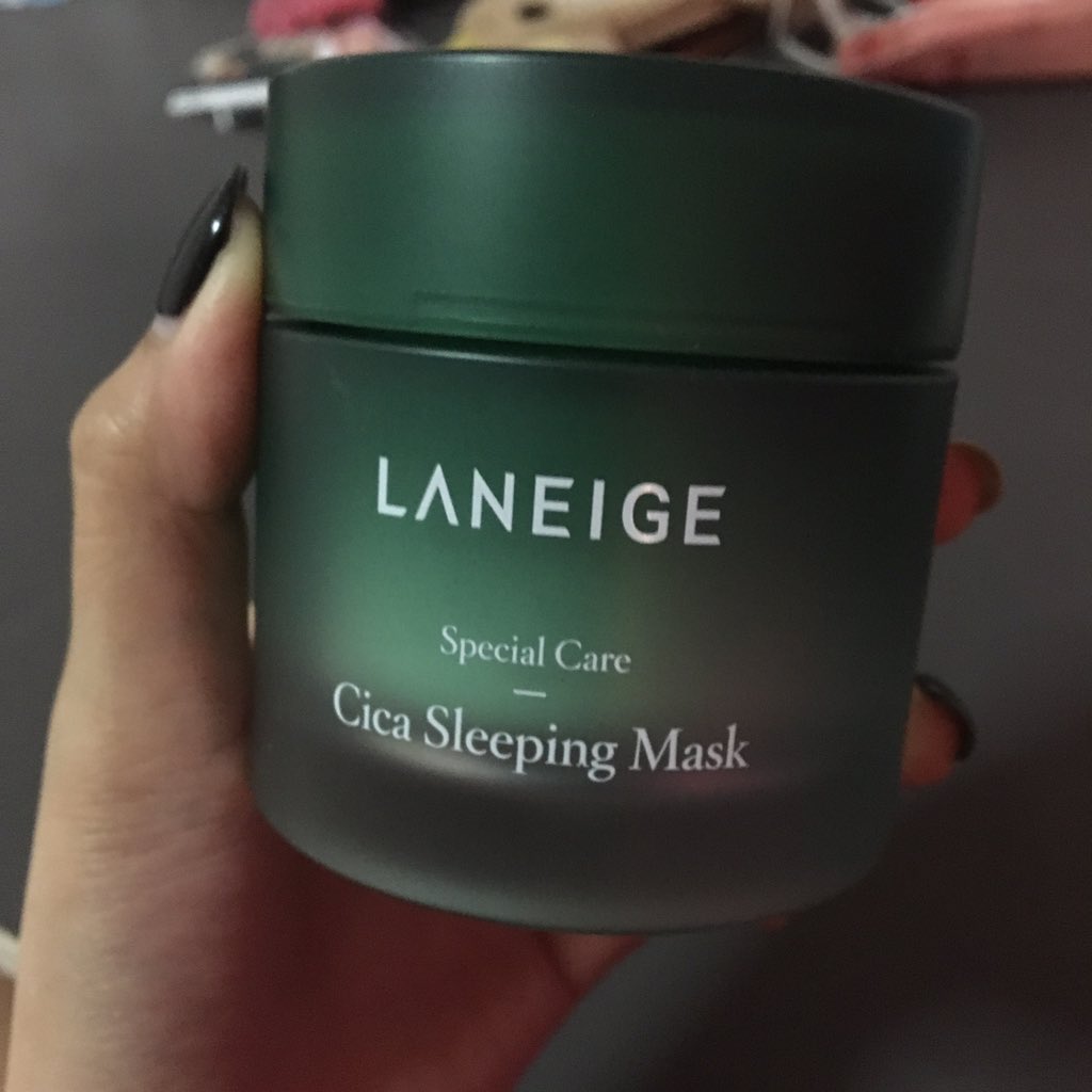officallymha's tweet image. -ส่งต่อ- 🍃🌾🌱
Laneige cica sleeping mask 60ml. 
ใช้ไปไม่ถึง 10% ใช้ช้อนตักทุกครั้ง 580 รวมส่งค่ะ นัดรับมธรังสิต ฟิวเจ้อ น้องปกติดีค่ะ แค่เรารู้สึกว่าน้องไม่ถูกกับหน้าเรา ;—; #ส่งต่อสกินแคร์ #ใช้ดีบอกต่อ #Laneige #howtoperfect #ถูกและดี #รีวิวสกินแคร์