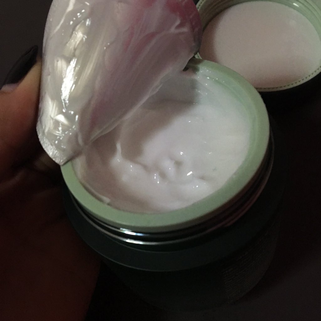 officallymha's tweet image. -ส่งต่อ- 🍃🌾🌱
Laneige cica sleeping mask 60ml. 
ใช้ไปไม่ถึง 10% ใช้ช้อนตักทุกครั้ง 580 รวมส่งค่ะ นัดรับมธรังสิต ฟิวเจ้อ น้องปกติดีค่ะ แค่เรารู้สึกว่าน้องไม่ถูกกับหน้าเรา ;—; #ส่งต่อสกินแคร์ #ใช้ดีบอกต่อ #Laneige #howtoperfect #ถูกและดี #รีวิวสกินแคร์