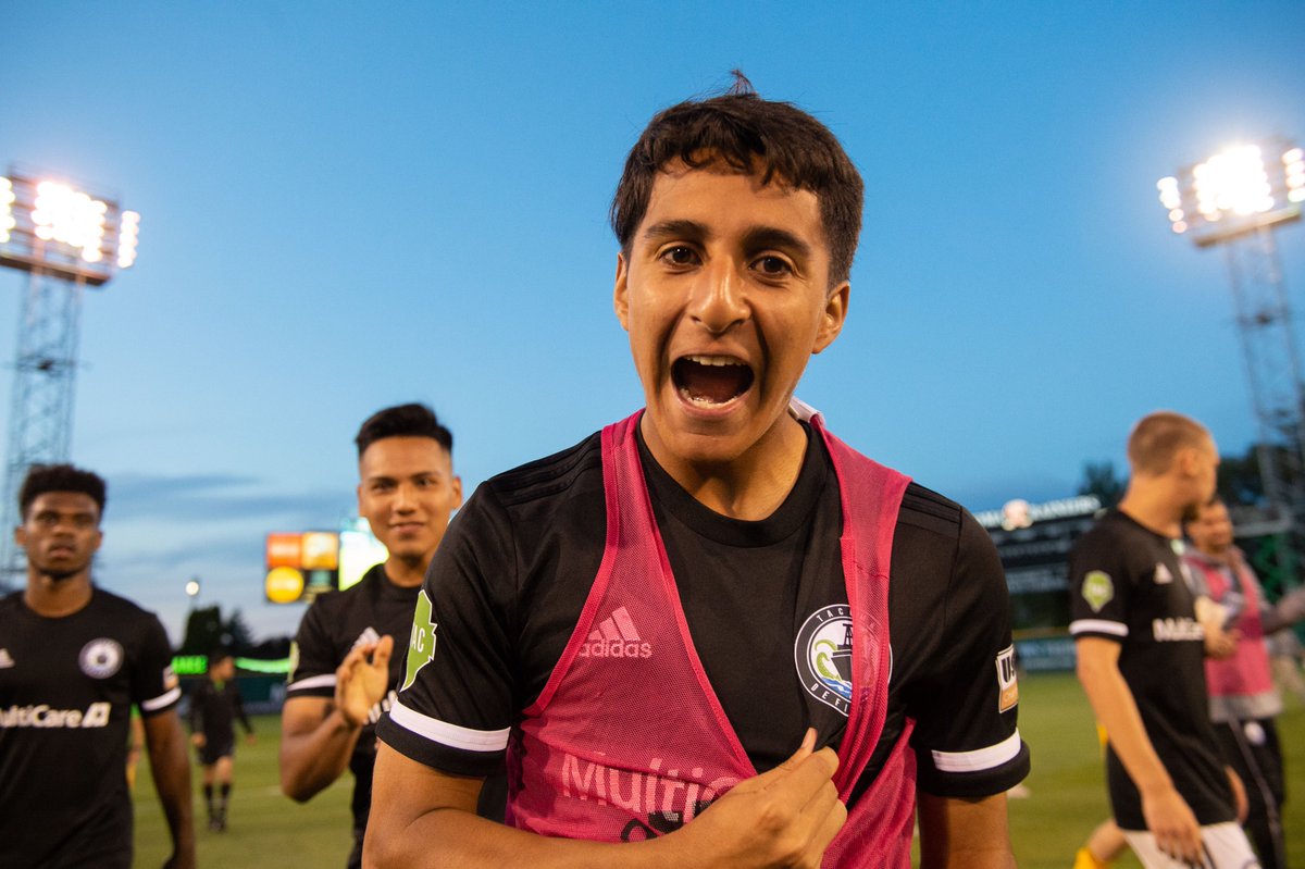 TACdefiance's tweet photo. The many faces of Marlon Vargas. #DefiantlyTacoma https://t.co/BaNSFfeqtL