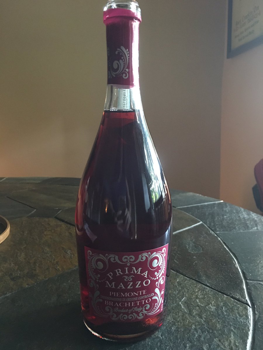 CharityTWC's tweet photo. It’s pretty frustrating that the past 5 times that I have bought one of my fave brands of wine, #primamazzobrachetto at @HEB the cork pushes down into the bottle neck with the wine opener. It does not happen with other bottles! Can you please look into this #primamazzo and @HEB https://t.co/ewc4b3xwoG