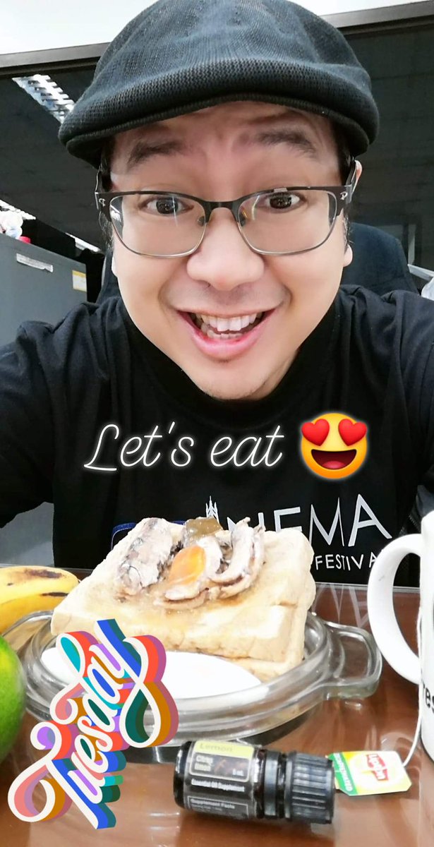 thewanker's tweet photo. #WholeWheatToasts #SardinesInOliveOil #Egg #Banana #Dalandan #Tea &amp; #doTERRA #Lemon for #Antioxidant boost 4 #Breakfast 😍 #CulinaryJourney #FoodTrip #FitFood #FoodConnoiseur #Travel #TravelInspiration #AuthenticTravel 
#TravelMindset #Backpacking #JourneyOfLife #F4F #YOLO #JOMO https://t.co/BV7DOhWpmT