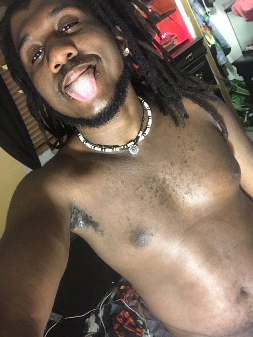 Why can&rsquo;t I be FAMOUS! #freakonly https://t.co/XnxwMqLYxO<a href="/tag/freakonly"class="tags">#freakonly</a>