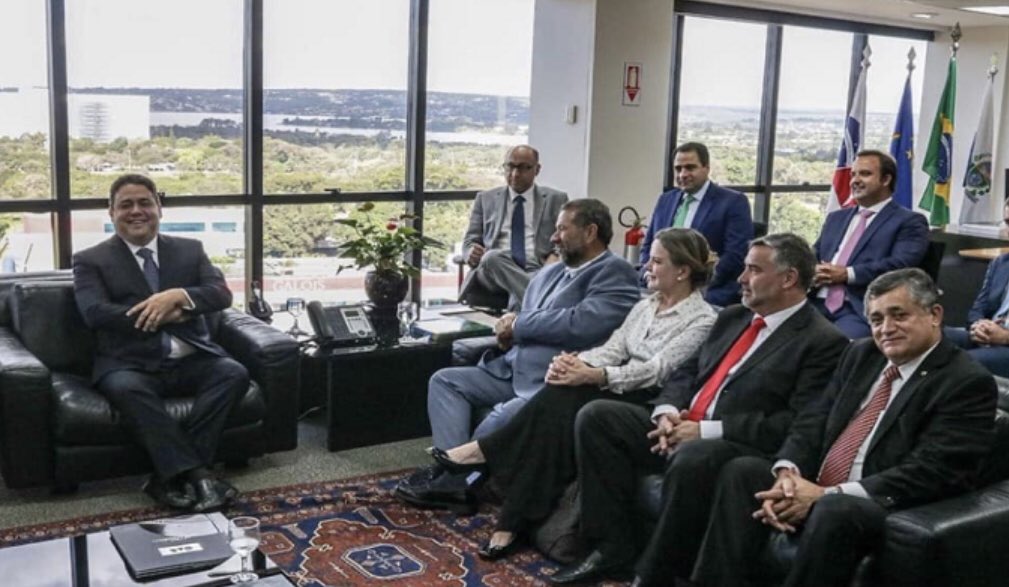 Pattyy_Ribeiro's tweet image. "Diga-me com quem andas que direi quem tu és" 🤔🤔🤔🤔🤔🤔
#OABdoPT 
#BolsonaroTemRazao