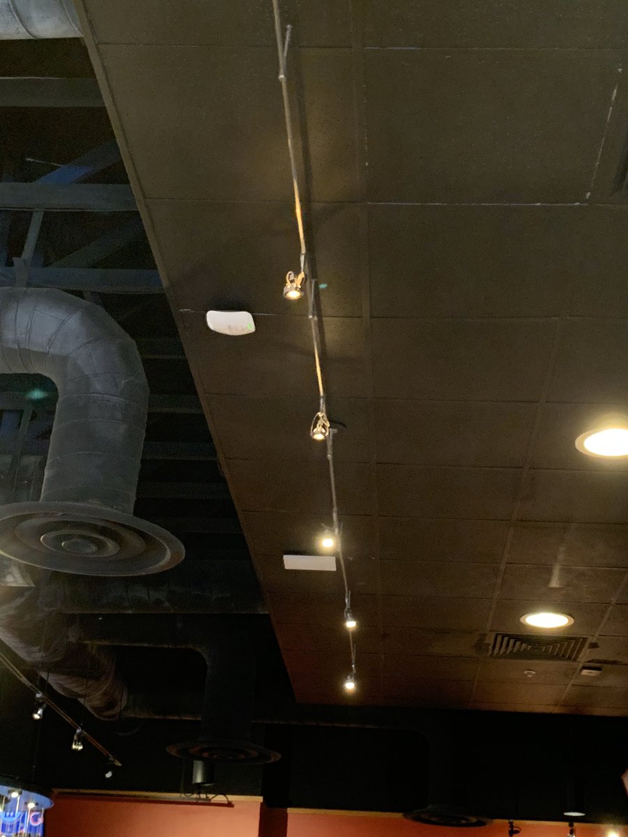 CaNerdIan's tweet photo. Dueling Platforms. #TenDuelCommandments https://t.co/poc6FxsmI9