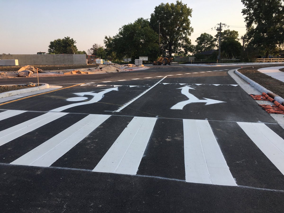 AvonIndianaGov's tweet image. Avon Avenue roundabout on schedule to open tomorrow evening. We ll post more definite time Tomorrow. @OrioleTweets