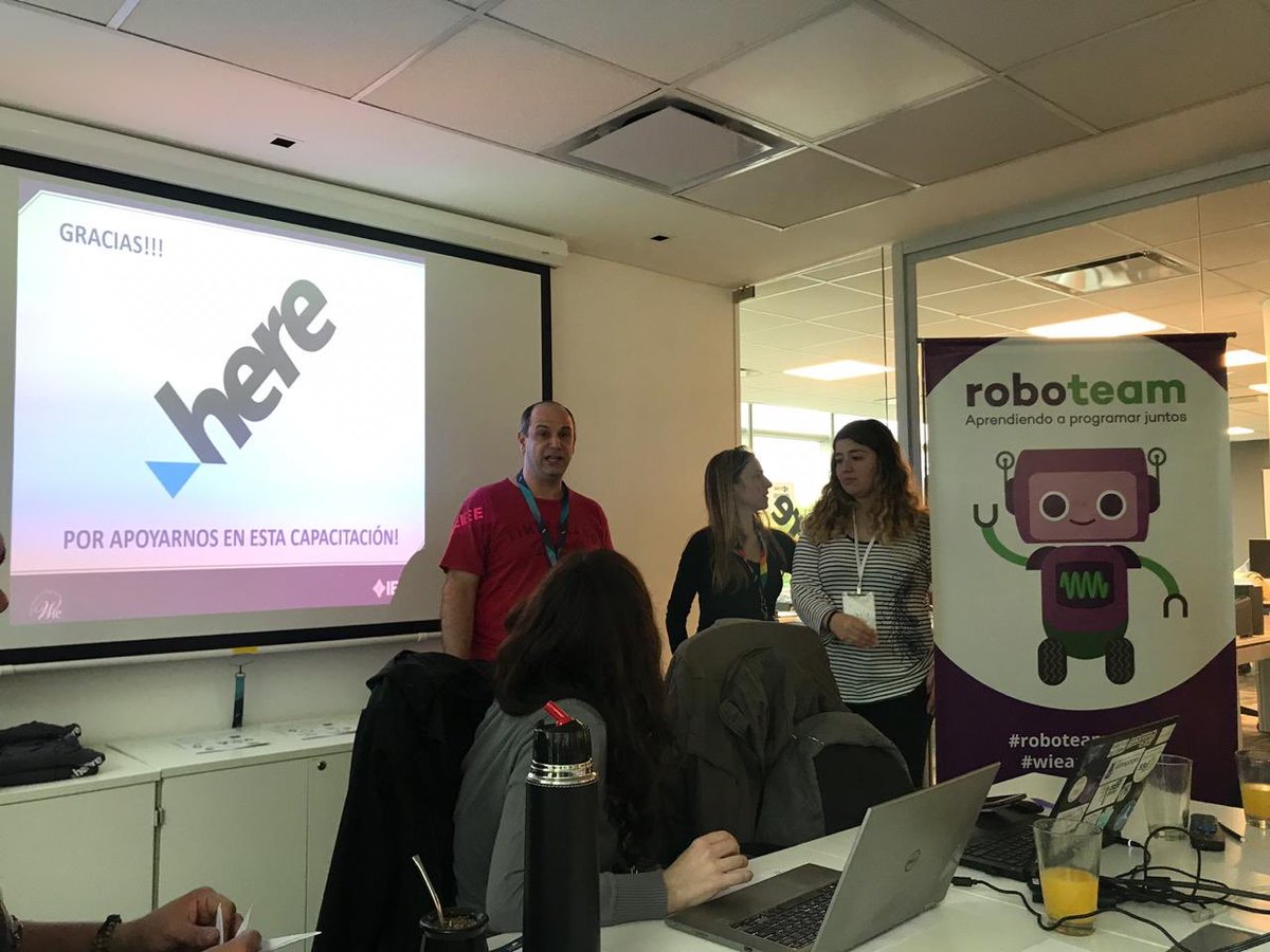 Roboteam tweet media