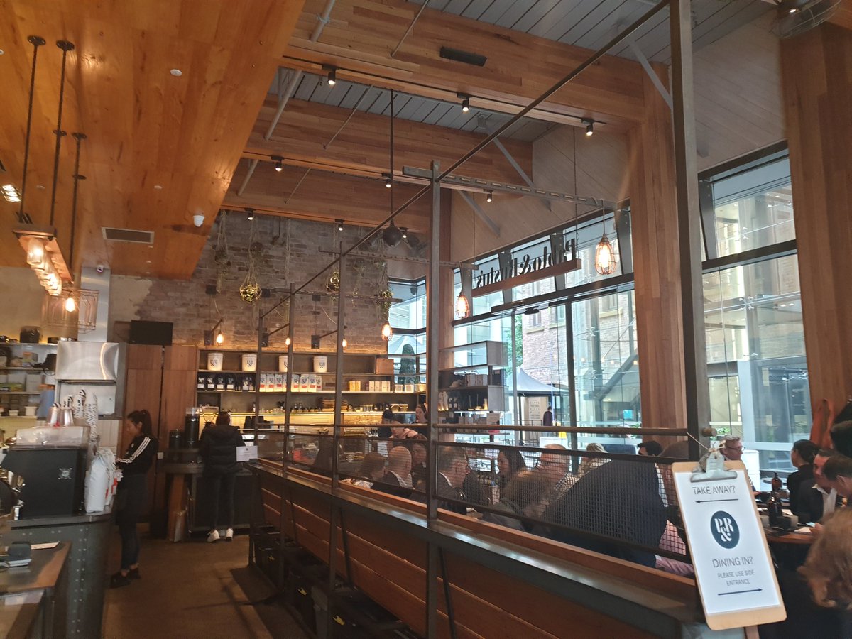 DtravelDAO's tweet photo. Traveling by Bit in Sydney 🇦🇺. Dropped into @pabloandrustys for an awesome breakfast 🥑🍅☕️. This is a fully digital store with #Bitcoin &amp; $BNB payments coming soon. Any @Binance users in Sydney? #UseBNB #livefreetravelbybit https://t.co/gDZg9qjHON