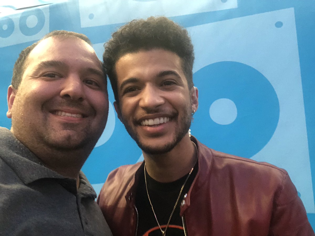 DisneyBorn's tweet photo. @Jordan_Fisher I heard you met my husband and read my text! Thanks for being my favorite firework song! ❤️ https://t.co/wgV1Xg73Wk