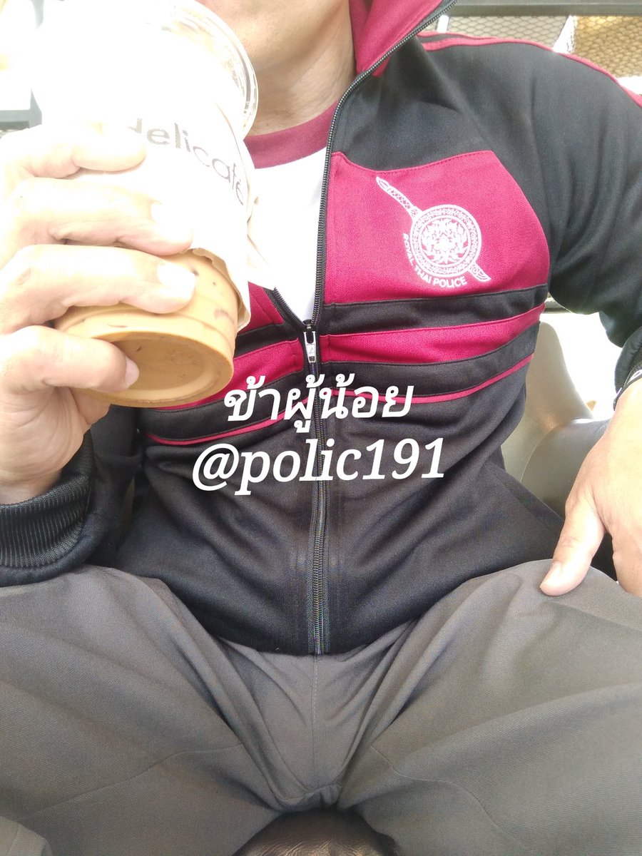 polic191's tweet photo. กาแฟทำให้ตาแข็ง https://t.co/cwgJqXu52i