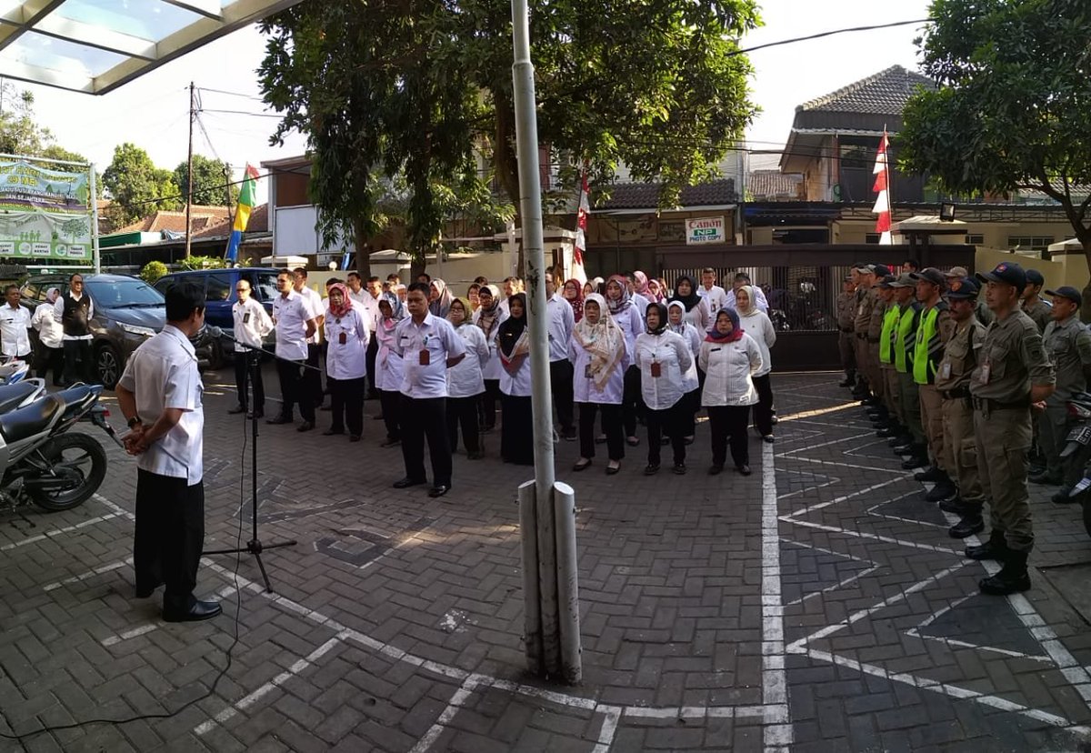 KecBankul's tweet photo. Apel Pagi para ASN se-kecamatan bandung kulon 30.07.2019 https://t.co/qD5pOuSaCN