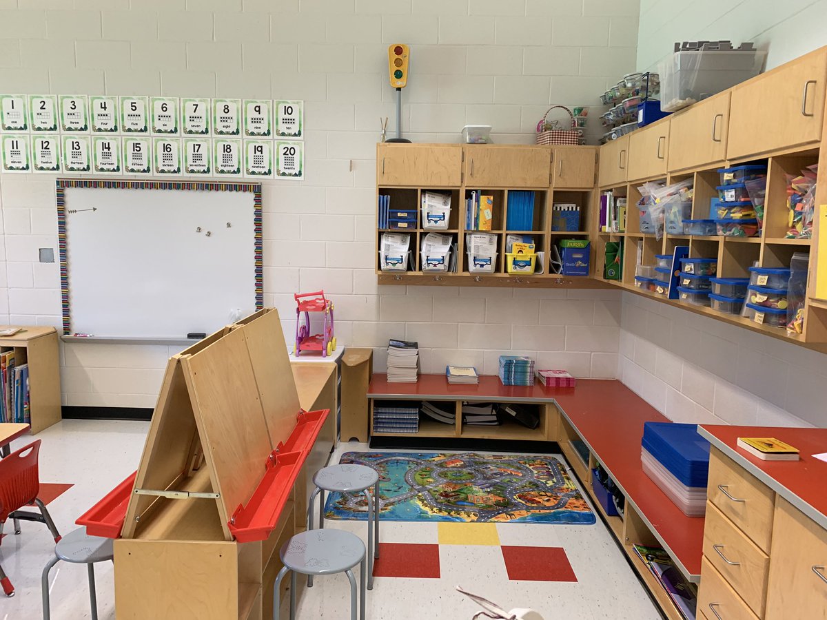 KailaWalls1's tweet photo. “The kids are coming!!”
I am so excited to start this new journey in Kindergarten!! #Ktown #kindergarten #lovethem #learnthem #laugh @TCSPublic https://t.co/lkxg0GxEkV