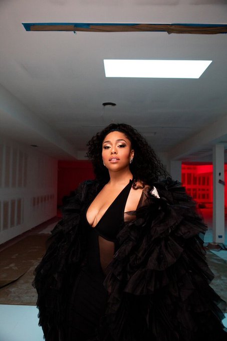 🎬 https://t.co/wyIhrowjTs