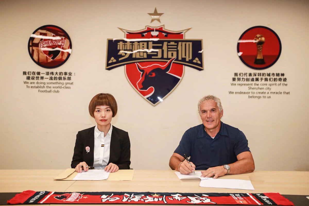 Signing Pictures😚
#Shenzhen #CSL #chinesesuperleague2019