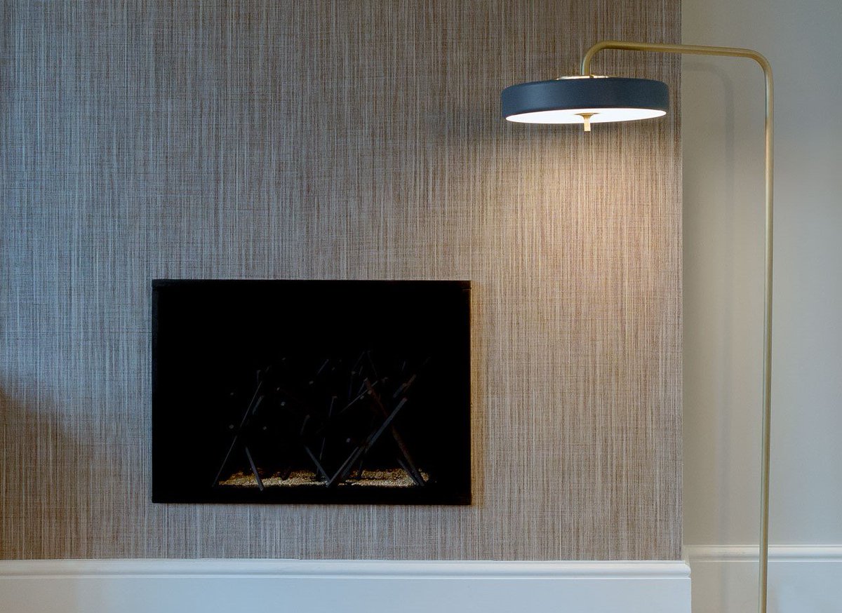 SignatureFires's tweet image. Hole-in-the-wall style fireplace 
Italian Black Slate shelf &amp;amp; interior panels , remote controlled gas burner with "wigwam" fireplace sculpture 
Mayfair
#interiordesign  #fireplace