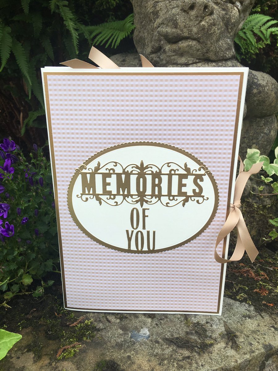 Jodietonic's tweet photo. Join me tomorrow from 8am @CreateCraftTV @tonicstudios @TonicStudiosUS for the launch of the tiny tome https://t.co/la1wsnVYOQ