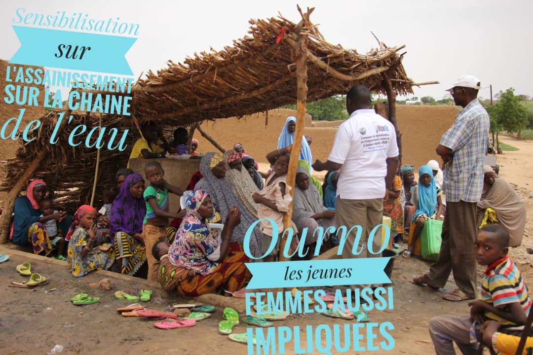 LutteCovid's tweet photo. #deuxieme_etape de la campagne de #Sensibilisation sur l'#hygiène et l'#assainissement à l'endroit de la #population de la commune rurale de #Ourno, suivie d'une salubrité aux alentours du #CSI de #Ourno. @MoussaHassanOu1 @saniayoub @wateraid @jveniger
#wash
#ODD6
#soyonspropre https://t.co/v1o3GTEnZP