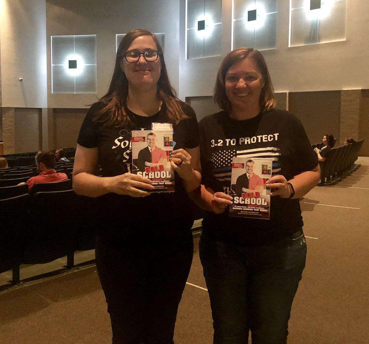 EdcampCentralPA's tweet photo. Many thanks to @Wes_Kieschnick for your #BoldSchool donations! And thanks for helping to make #EdCampCentralPa a success! https://t.co/TVpRpfv8hI