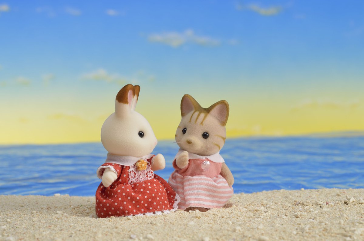 SylvanianUK's tweet photo. 11 letters, two words, one meaning =  best friends ❤️

#WorldFriendshipDay https://t.co/PYf6n82QeL