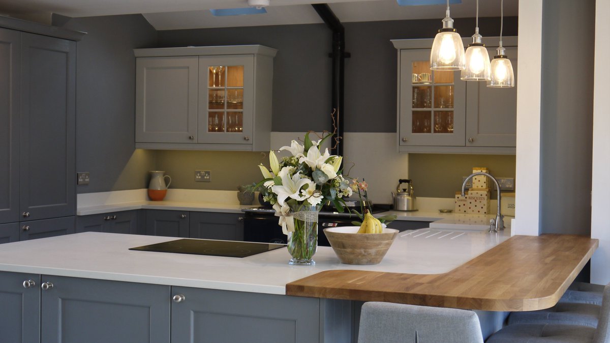 BritanniaDesign's tweet photo. A lovely recent barn conversion.  Our client chose our popular Masterclass Kitchens 'Ashbourne' door in 'Light Grey' and 'Dust Grey'.  #masterclasskitchens #traditionalkitchen #countrykitchen #greykitchen #kitchendesign #chelmsfordkitchens #Aga https://t.co/A0XcNZHsEx