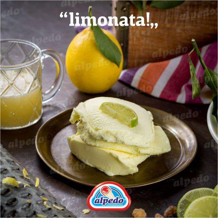 Limon ile dondurmanın ferahlatan birleşimi!🍋🍦☀️❤️
#limonludondurma #dondurma #icecream #maraşdondurması #keçisütü #doğalsalep #tescillilezzet #gerçekdondurma #alpedo