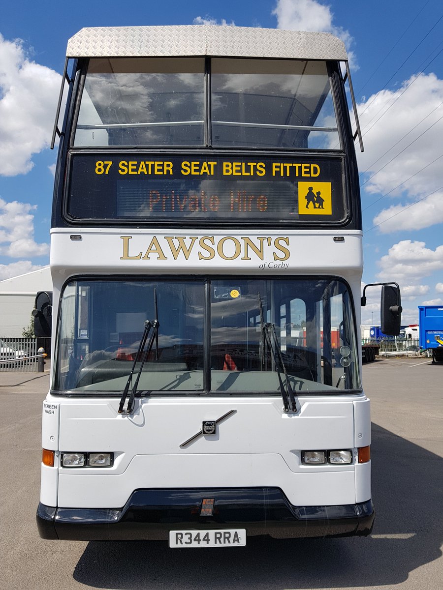 AdvanceRepairs's tweet photo. Lawson's of Corby approached us about refurbishing this beautiful bus of theirs.  As you can see, she's done some miles, but our team have restored her to her former glory!  No job is too big. Get in touch to find our more: 01536 447960 or 01733 355130 #StrengthInIndustry https://t.co/IDNSRdYkYb