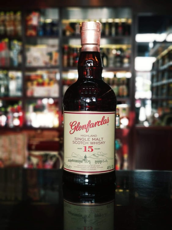 ShopBallantines's tweet photo. Po prostu klasyk 🥃🥃❤️❤️  @glenfarclas 

@ShopBallantines @WarsaWhiskyFest @TudorHouseLTD @jarobuss https://t.co/w1XmJsR0qF