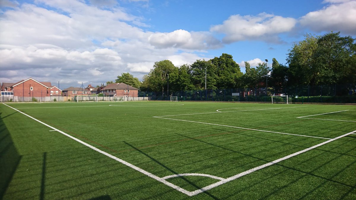 FlixtonGirlsSLS's tweet photo. 3G HIRE AVAILABLE!

GET IN TOUCH

Email: flixtongirls@schoollettings.org
Phone: 0161 825 0064 https://t.co/24aBzgQPDv